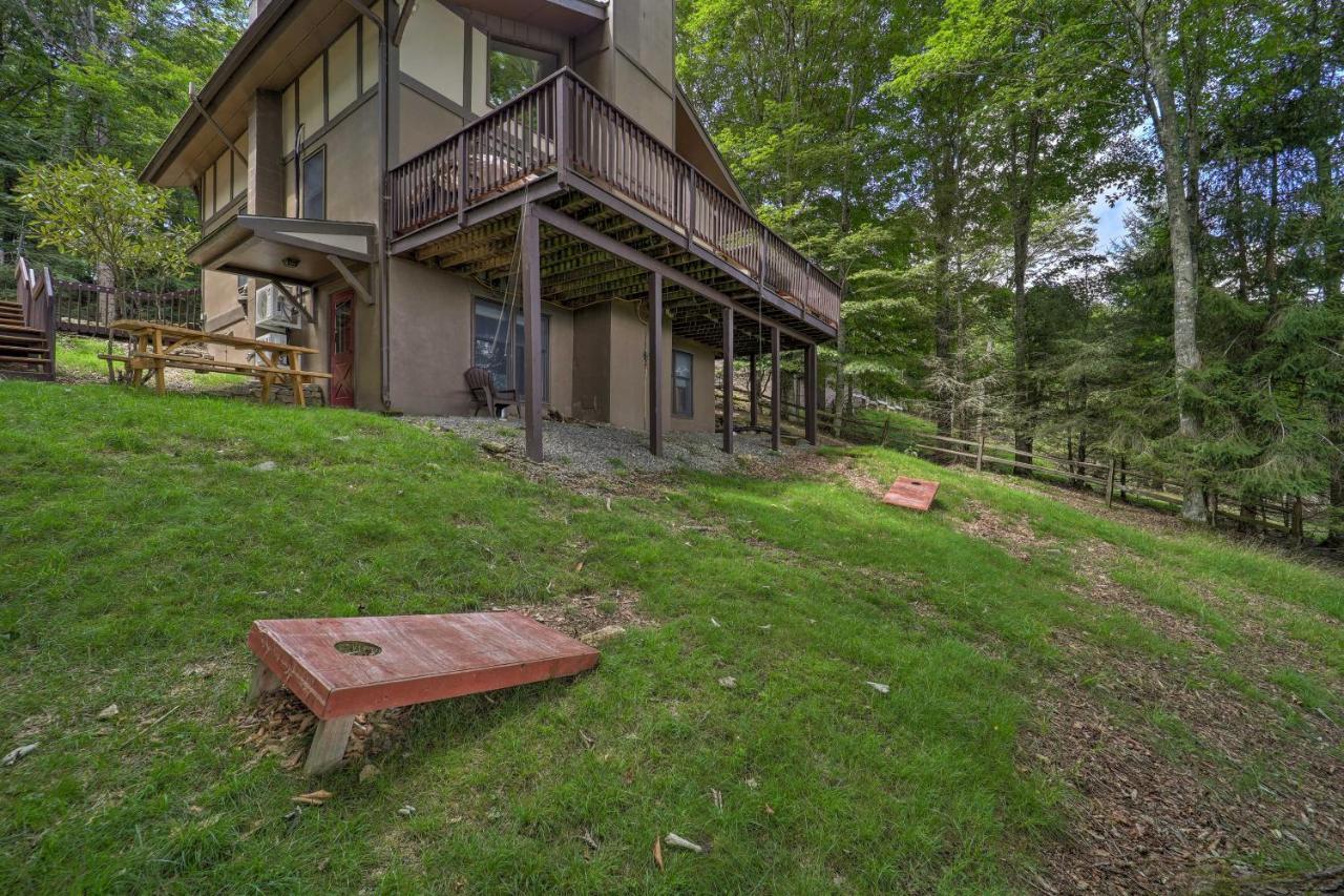 Beech Mountain Cabin Retreat With Hot Tub And Views! 외부 사진