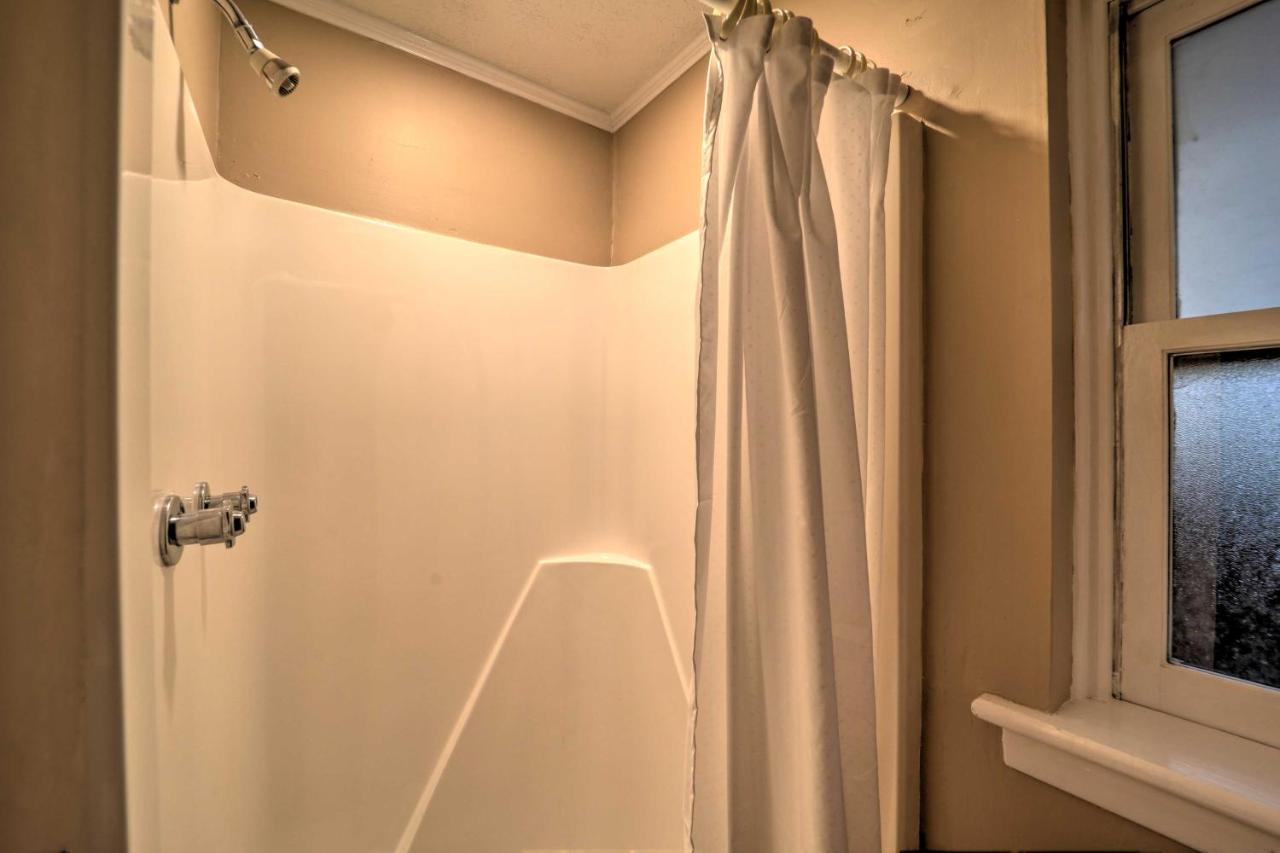 Beech Mountain Cabin Retreat With Hot Tub And Views! 외부 사진